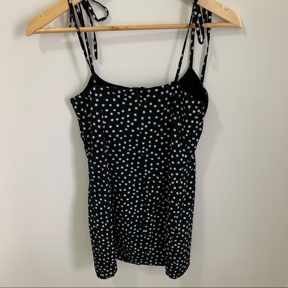 Luck & Trouble Mini Floral Dress with Tie Up Straps Size 6 - Picture 5 of 7